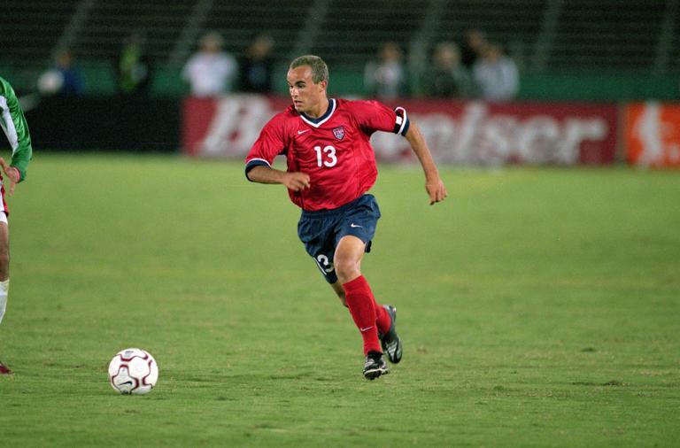 25 Oct 2000:  Landon Donovan #13 of the USA runs after the ball during the game against Mexico at the Los Angeles Coliseum in Los Angeles, California.  The USA defeated Mexico 2-0.Mandatory Credit: Jeff Gross  /Allsport