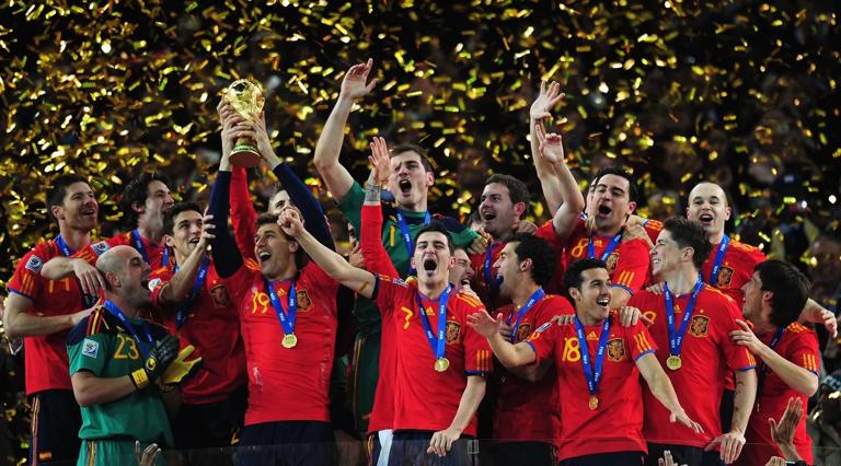 JOHANNESBURG, SOUTH AFRICA - JULY 11:  Spain celebrate winning the 2010 FIFA World Cup South Africa Final match between Netherlands and Spain at Soccer City Stadium on July 11, 2010 in Johannesburg, South Africa.  (Photo by Shaun Botterill - FIFA/FIFA via Getty Images)