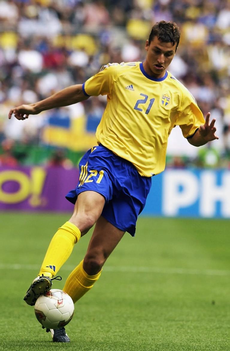 OITA - JUNE 16:  Zlatan Ibrahimovic of Sweden runs with the ball during the FIFA World Cup Finals 2002 Second Round match between Sweden and Senegal played at the Oita Big Eye Stadium, in Oita, Japan on June 16, 2002. Senegal won the match 2-1 with a golden goal in extra-time. DIGITAL IMAGE. (Photo by Stu Forster/Getty Images)